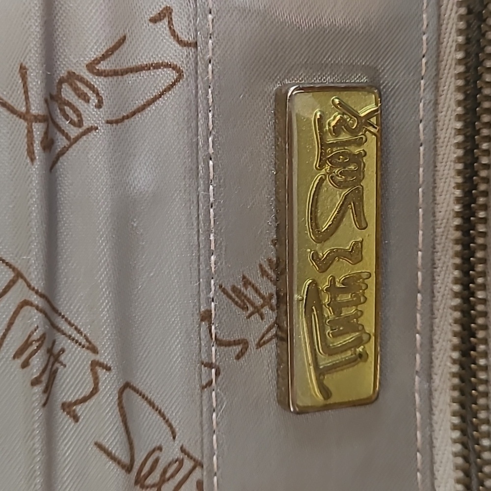 Ruth Saltz Chic Vintage Soft Grey Buttery Leather Clutch Fold Over - Picture 9 of 13